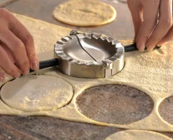 GEFU klappbarer Ravioli Maultaschenformer Ravenna