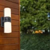 LED Außenwandleuchte Cyra mit Bewegungsmelder
