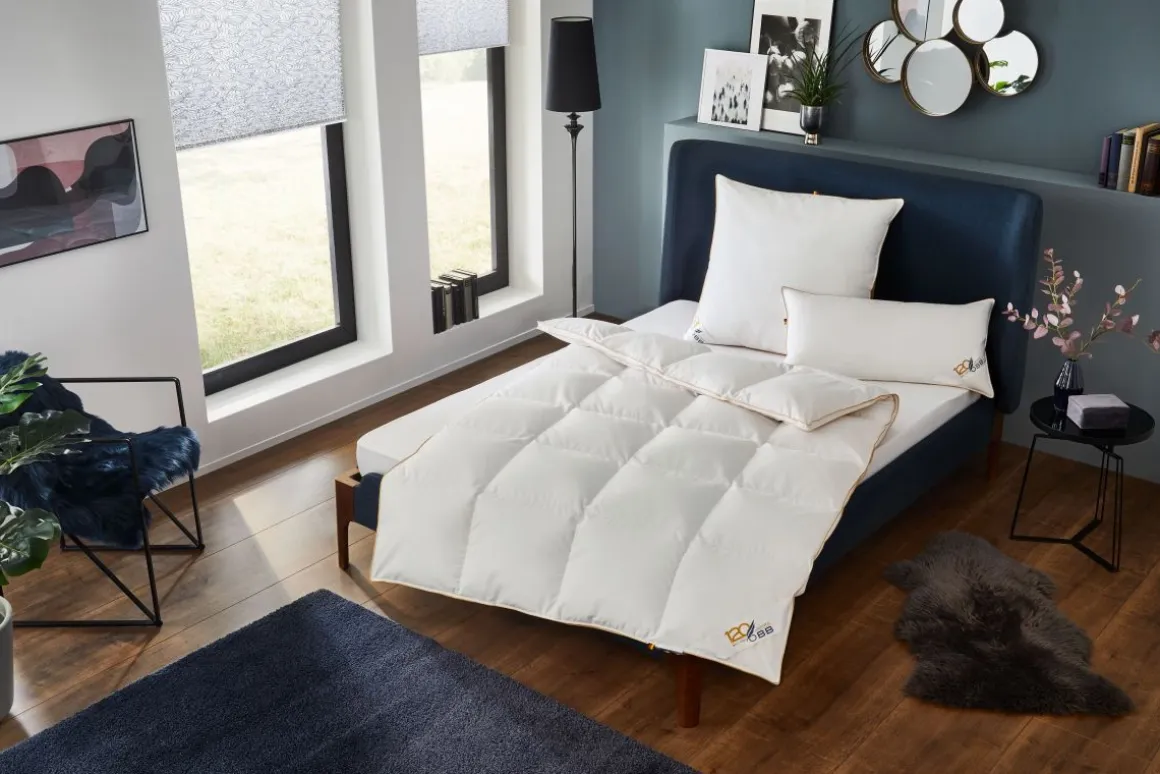 OBB Daunen-Ganzjahresbett 120 Jahre Medium 135 x 200 cm