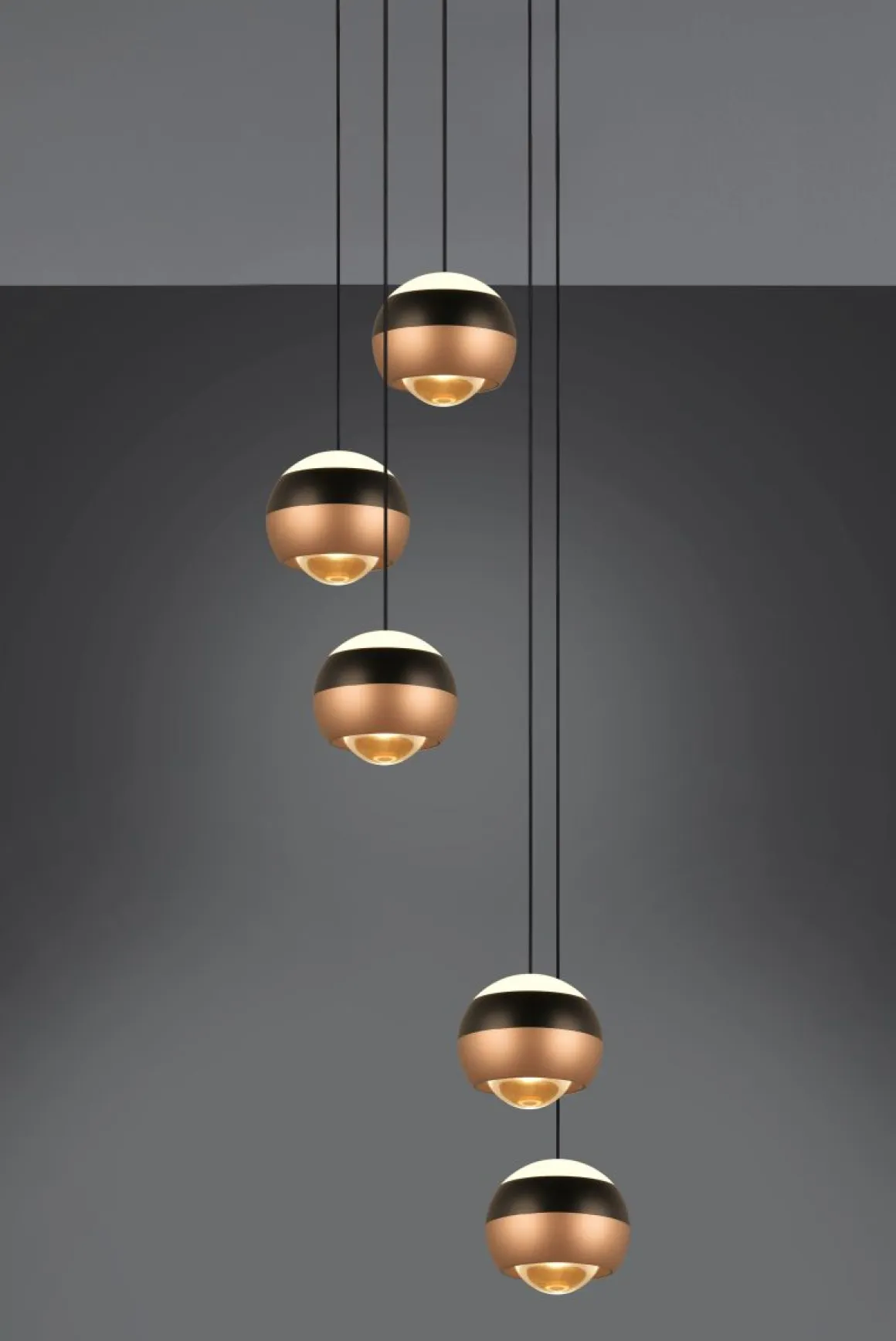 TRIO 5-flg runde LED Pendelleuchte Orbit-S Schwarz